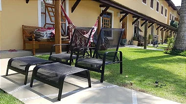 Mini Espreguiçadeira Lótus com Puff em Tela e Alumínio