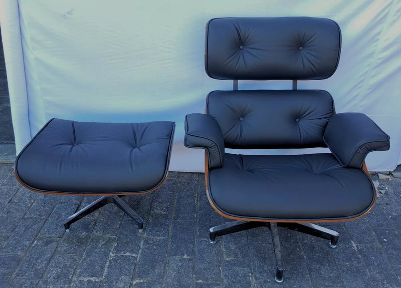 Conjunto Poltrona E Puff Charles E Ray Eames Preta
