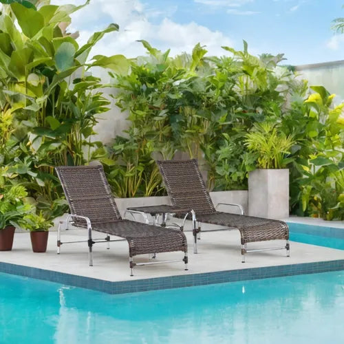 Kit 2 Espreguiadeiras Catar Com Regulagem + Mesa Piscina